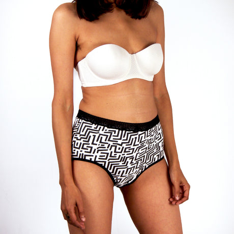 Day Undie - High Waisted Lacy