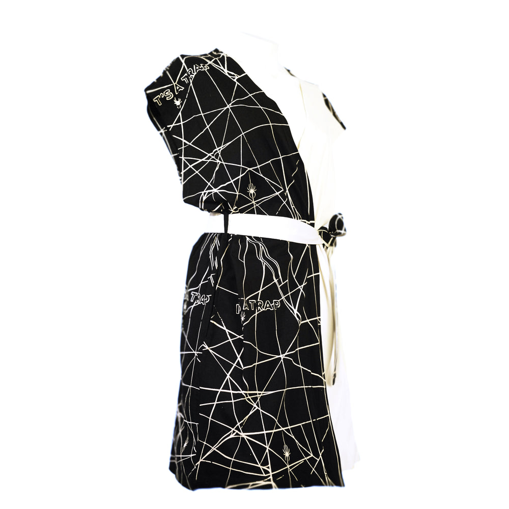 ROBE–IT'S A TRAP