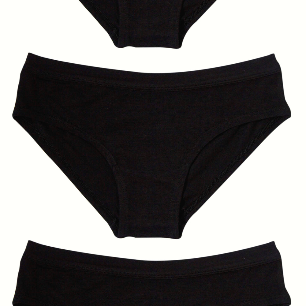 LITTLE BLACK PANTY